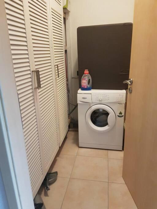 Ebenerdig Mit Terrasse & Garten, Wlan & Parkplatz! Self Check-In & Check-Out! Schwedenofen! Apartment Ауген Екстериор снимка